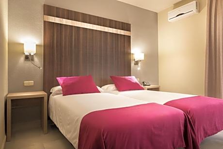 Double Room with Exterior View