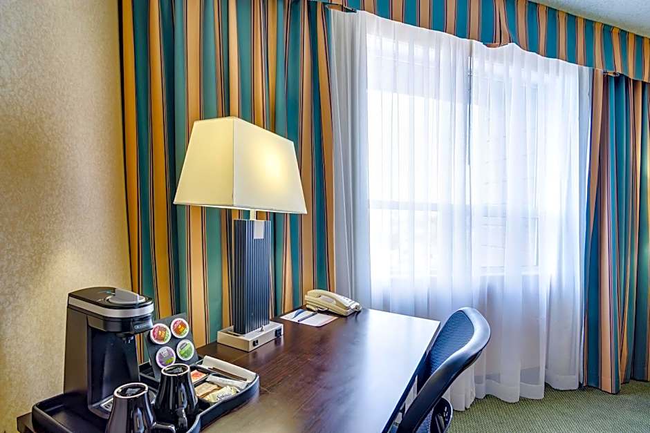 Sawridge Inn and Conference Centre Edmonton South