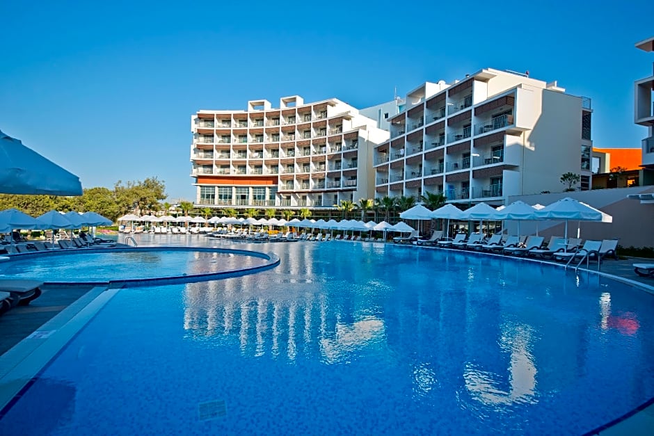 TUI BLUE Sensatori Barut Sorgun - All Inclusive