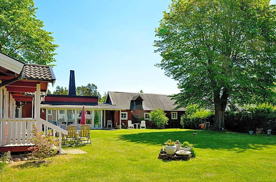 Alvaret Hotel & Hostel