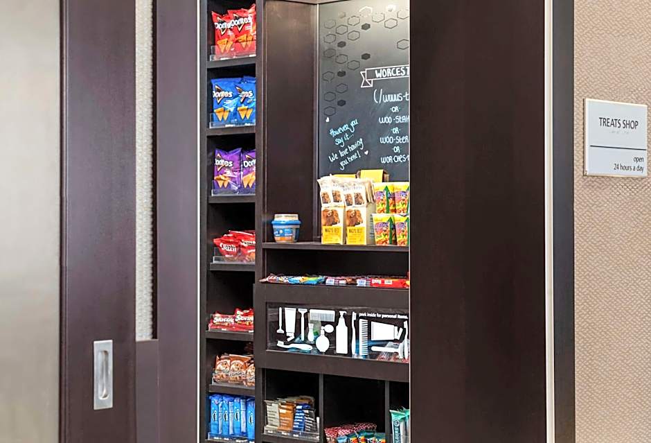 Hampton Inn By Hilton & Suites-Worcester,MA