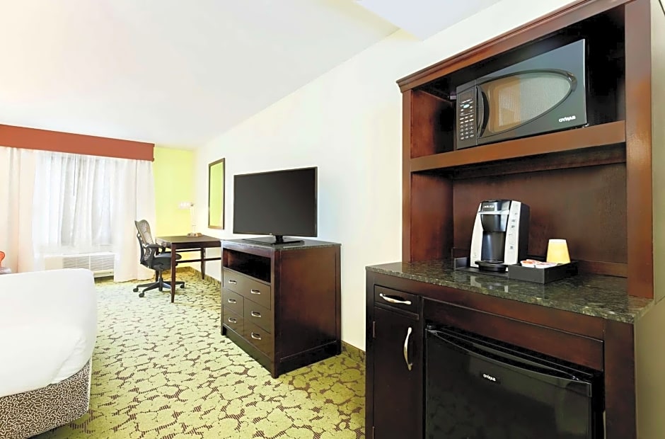 Hilton Garden Inn Dallas Lewisville