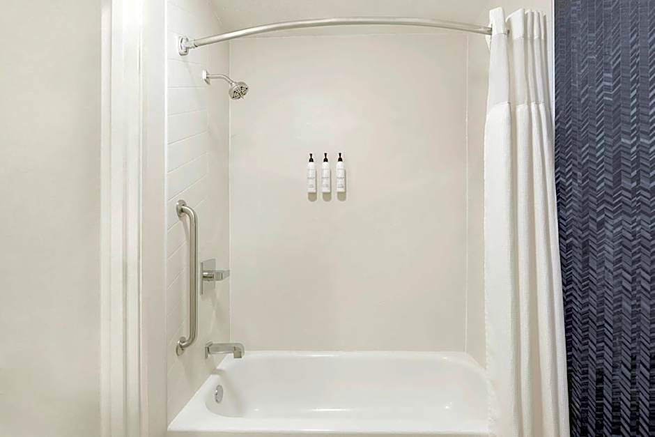 Fairfield Inn & Suites by Marriott Jackson