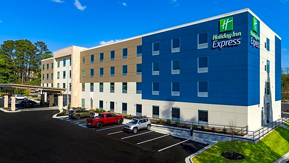 Holiday Inn Express - Huntsville Space Center, an IHG Hotel