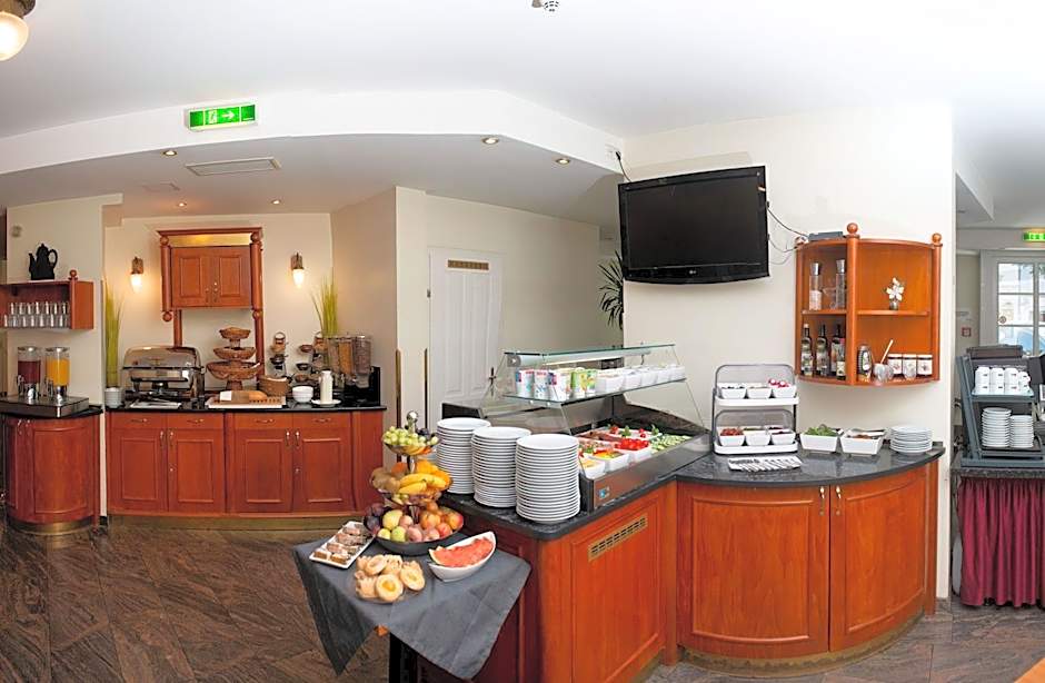 Suite Hotel 900 m zur Oper