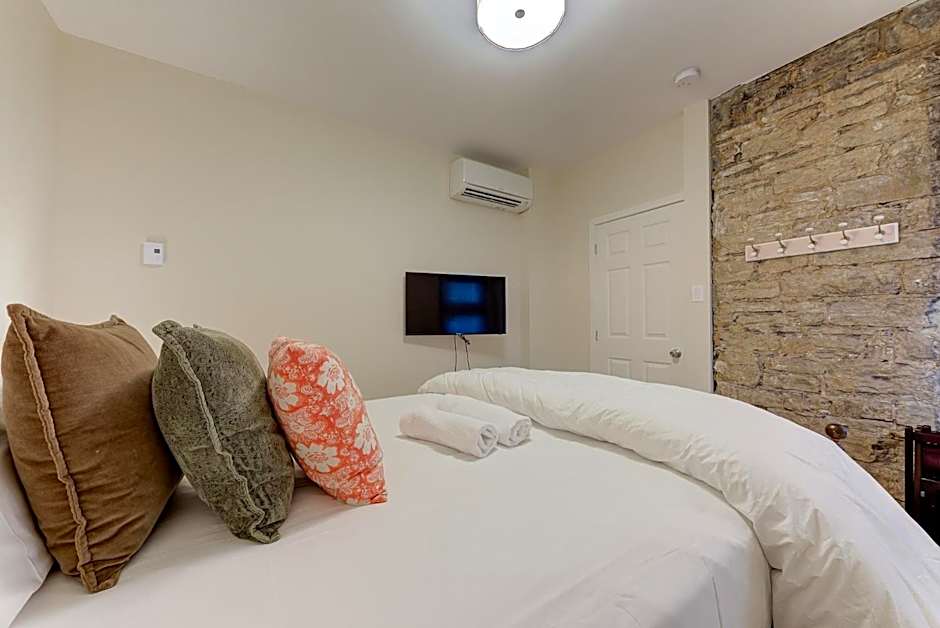 Le 555 Hébergements touristiques