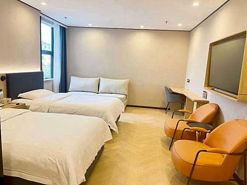 GreenTree Inn Jiaxing Zhapu jiulong Mountain Express Hotel