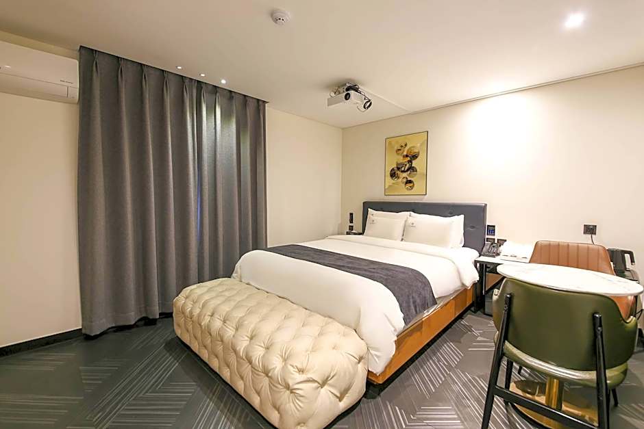 KAMA HOTEL