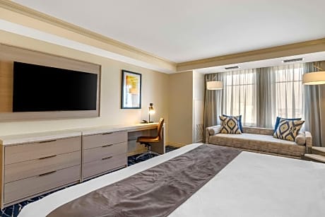 King Room - Non-Smoking