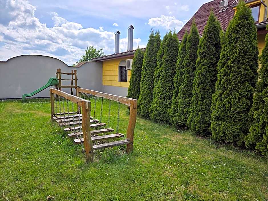 Hotel Restaurant Na Statku