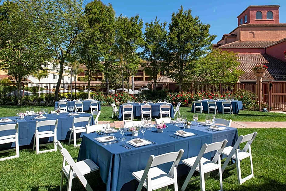 DoubleTree By Hilton Hotel Sonoma Wine Country