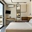 Thelèsi Apartments, 100m from the beach