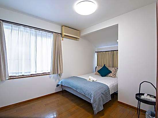 Miyu Tsuruno - 3-minute walk to the Shinshinjuku Station/max 8ppl