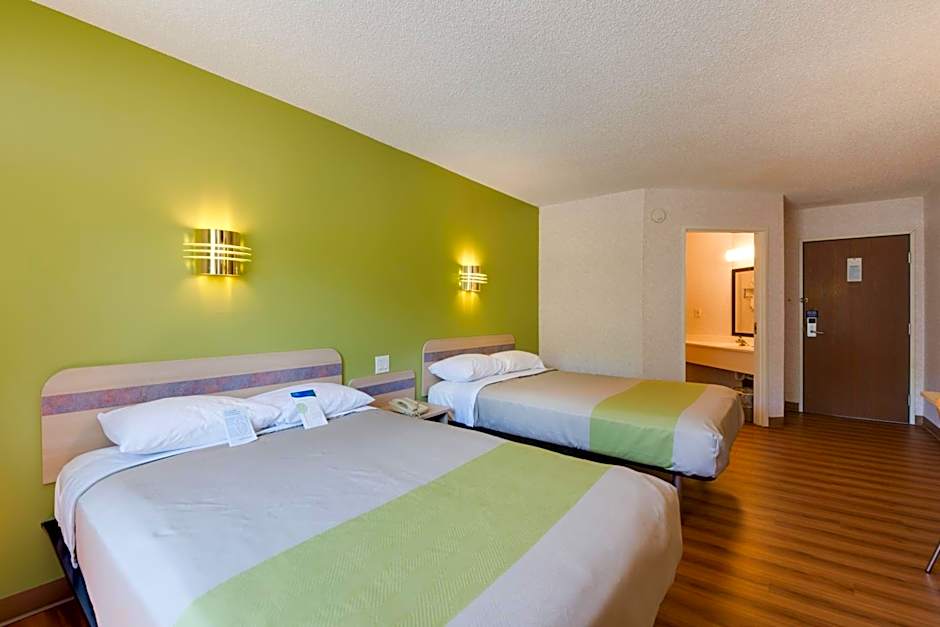 Motel 6-Statesville, NC