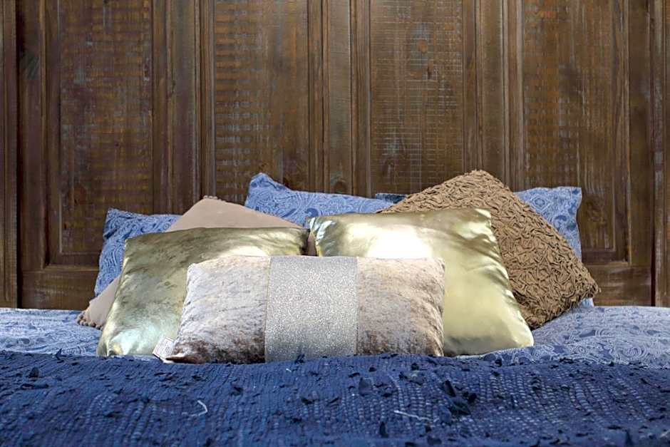 Mitten Village Family Residence