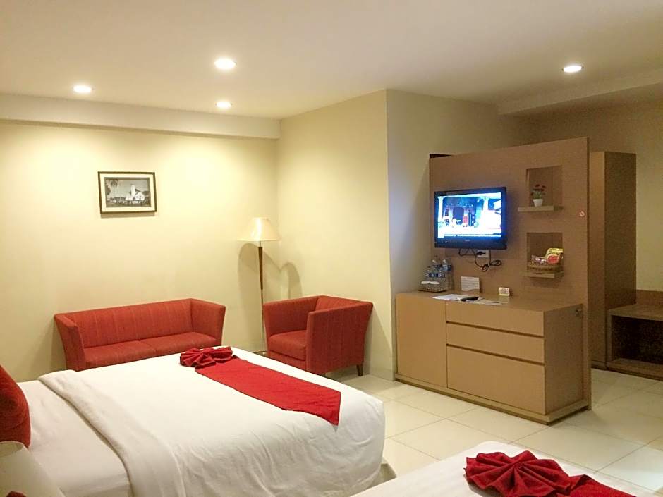 Collection O Pasteur Near Paris Van Java Mall Formerly Sweet Karina