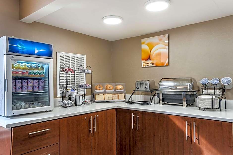Comfort Inn Charlotte Airport Uptown