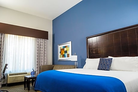 King Room - Hearing Accessible
