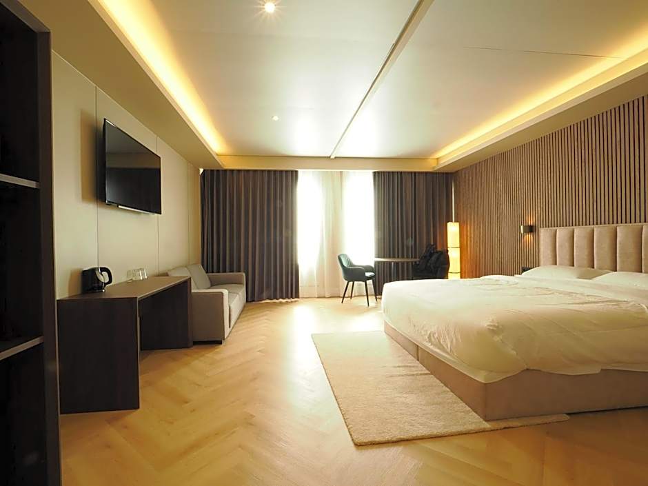 Tung Hotel Zeewolde