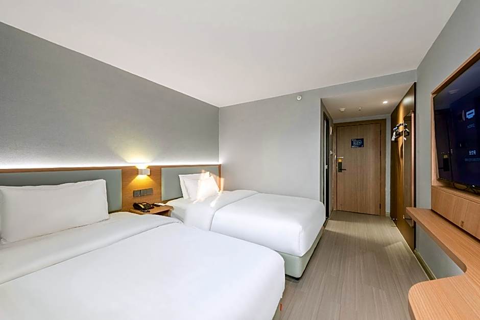 7 Days Inn Foshan Beijiao Meidi Center Nanchang Road