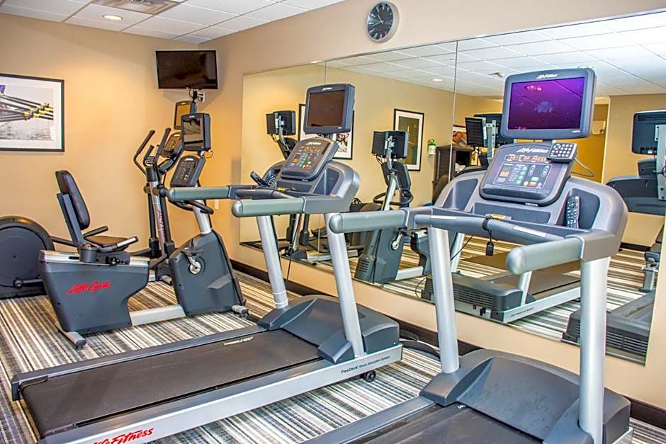 Candlewood Suites Overland Park By IHG