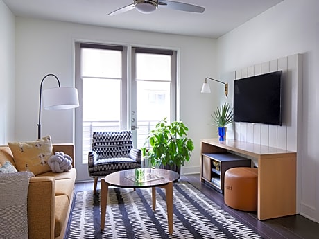 Sentral East Austin 1614
