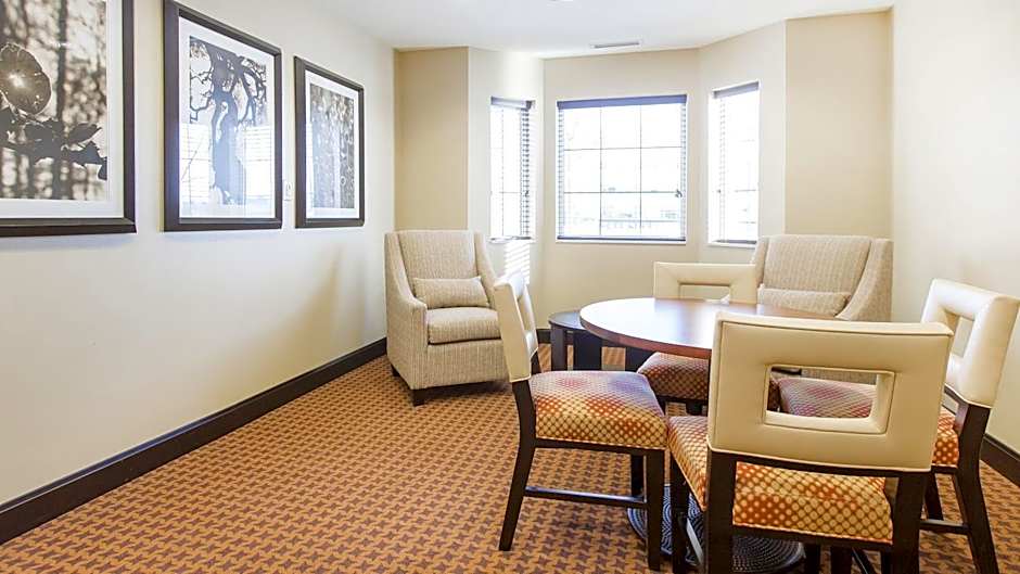 Staybridge Suites West Edmonton By IHG