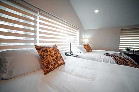 Deluxe Double Studio