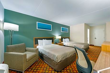 Double Room with Two Double Beds - Accessible/Non Smoking