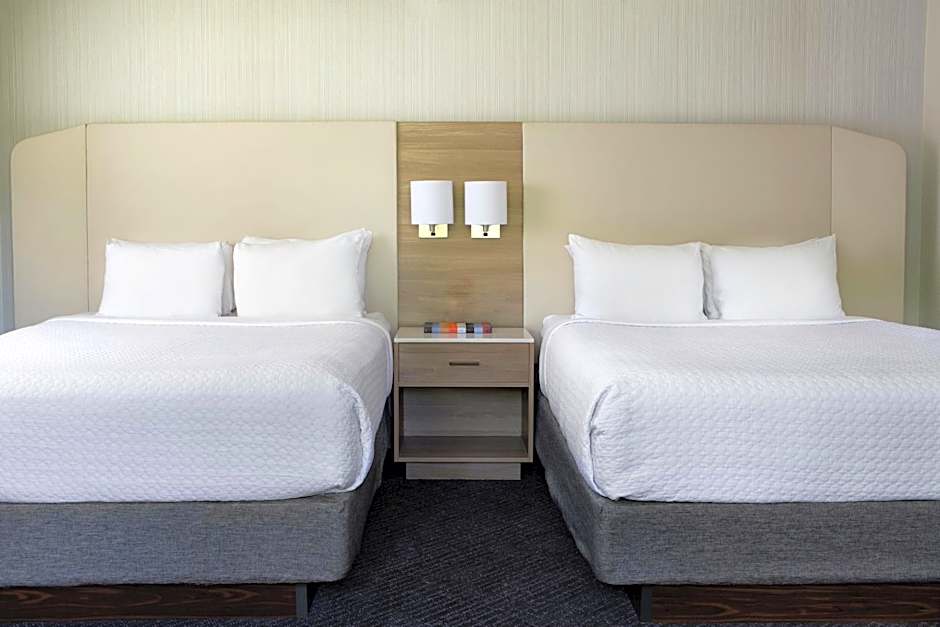 Crowne Plaza Atlanta Perimeter at Ravinia By IHG