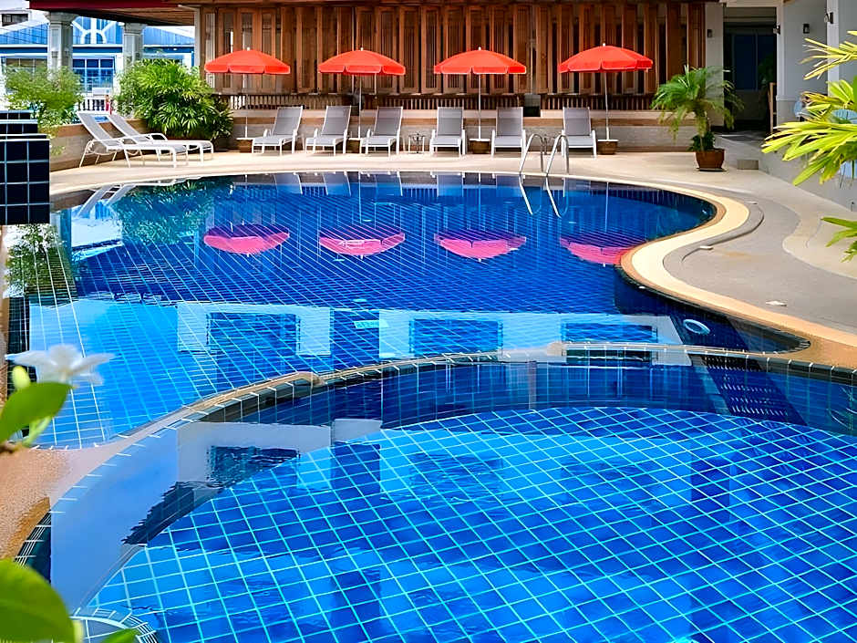 First Residence Hotel