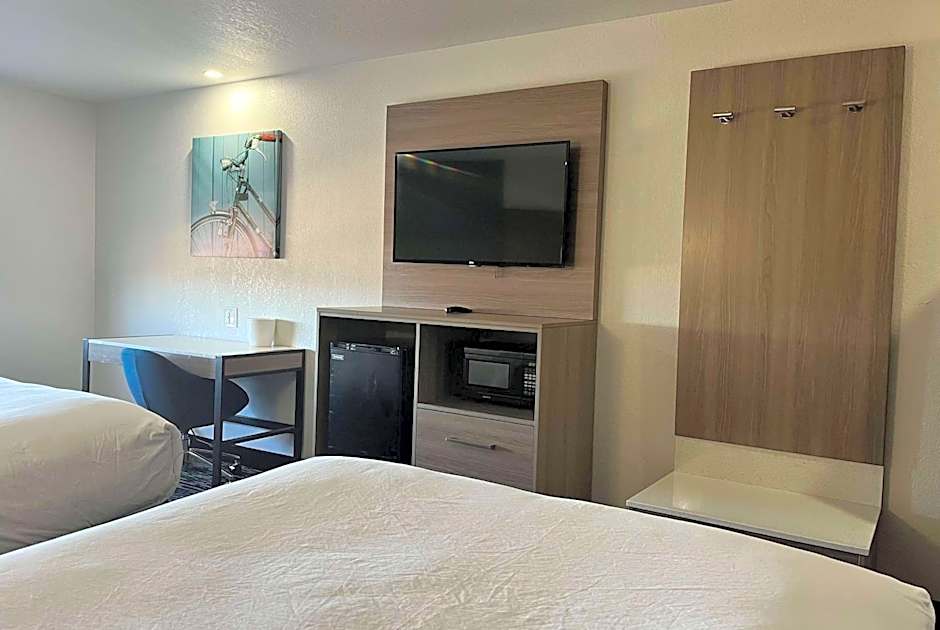 Baymont by Wyndham Indianapolis Northeast