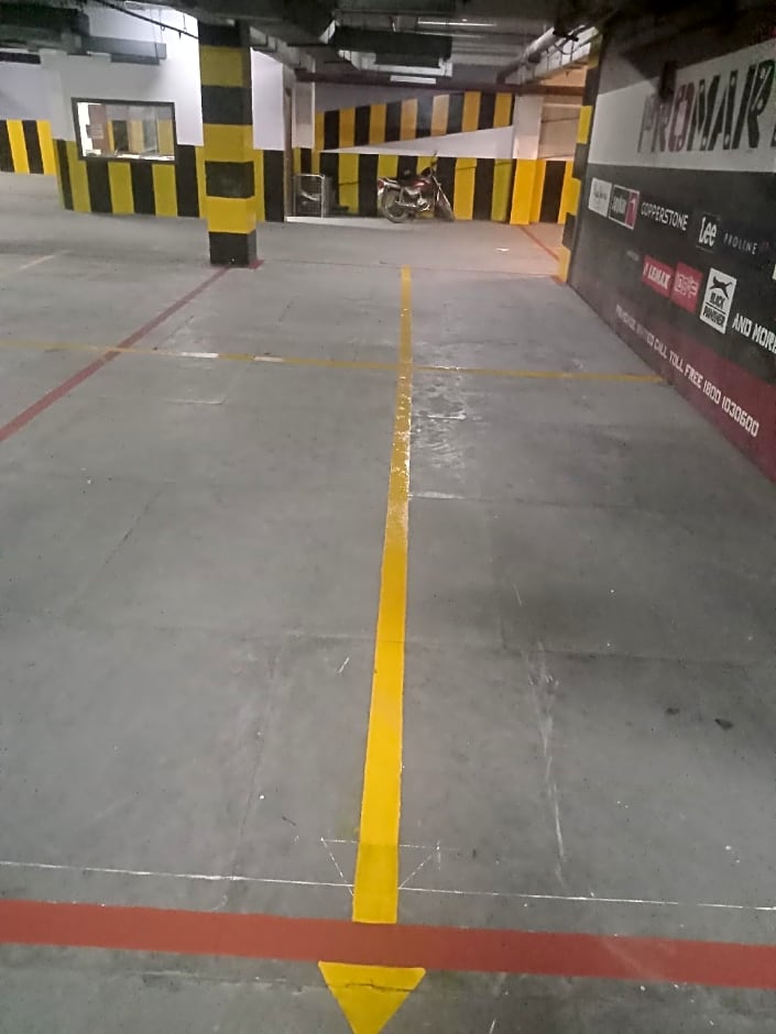 THE ROYAL COURT HOTEL & SPA