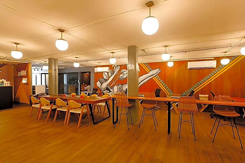 Nilu Cancun Downtown by Selina