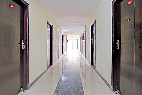 Hotel O Ananya Royals