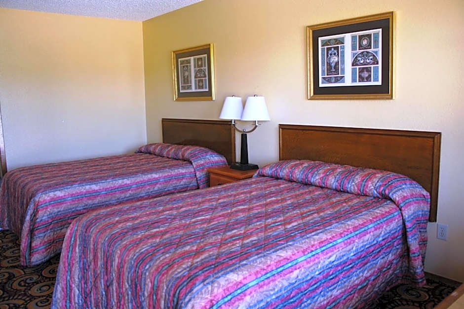 Lake Palestine Motor Inn