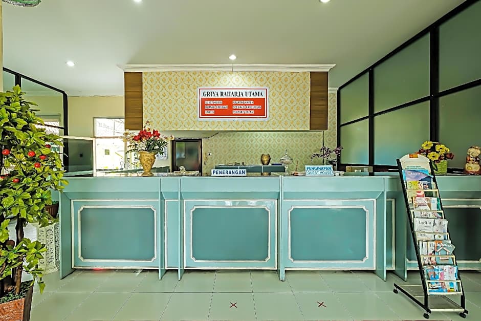 OYO 92454 Griya Raharja Guest House Syariah