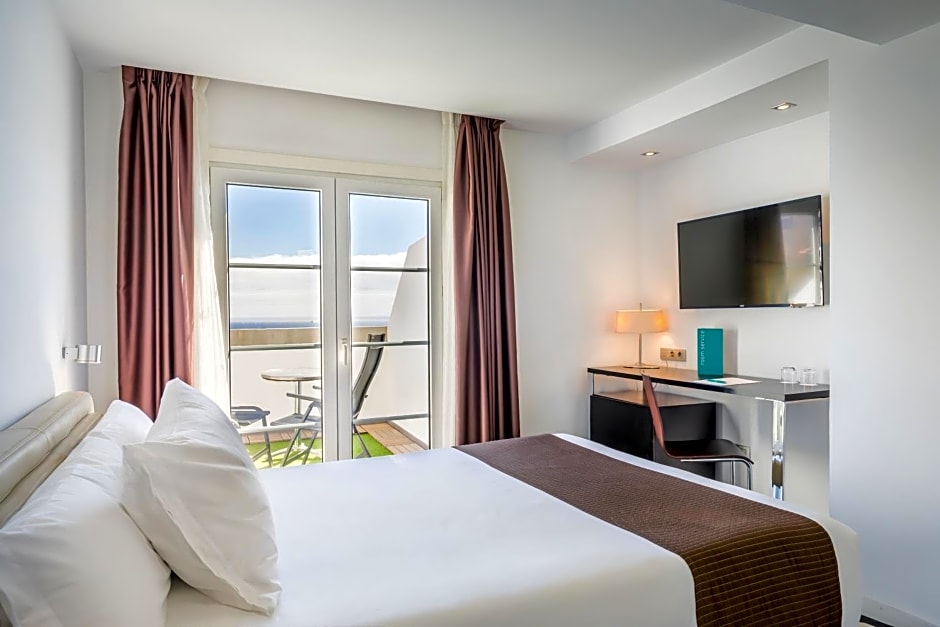 Barcelo Santa Cruz Contemporáneo