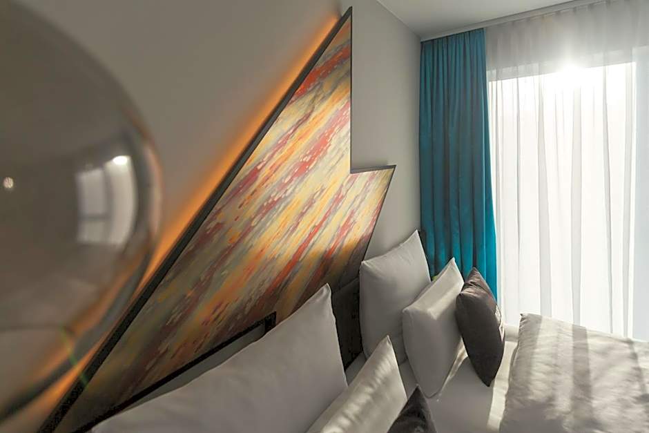 Holiday Inn - the niu, Flash Berlin Charlottenburg By IHG