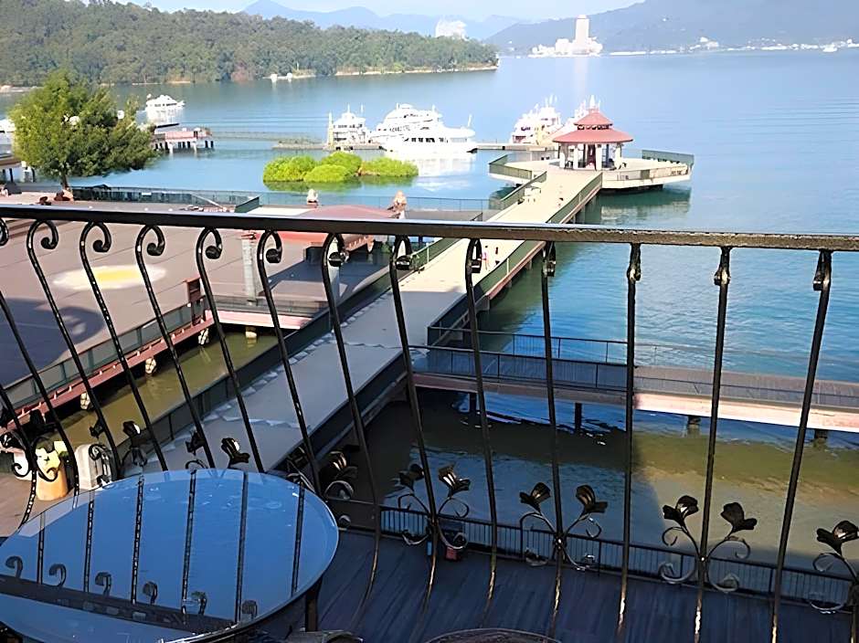 Ming Yue Hu Lakeview BnB