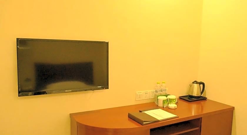 GreenTree Inn Qingdao Jiaozhou Bus Terminal Station Haier Avenue Express Hotel