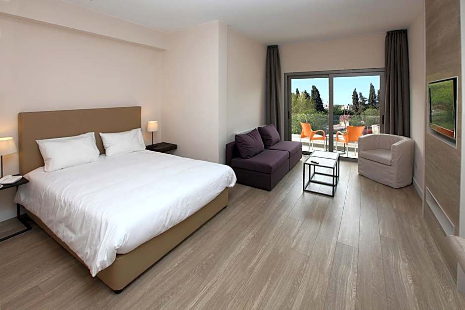 Droushia Heights Hotel