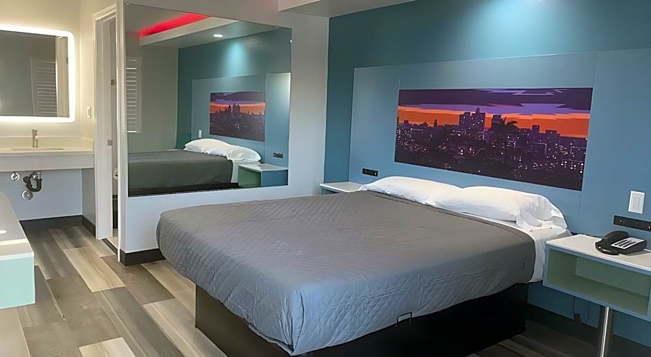 La Palma Motel, South Gate - Los Angeles
