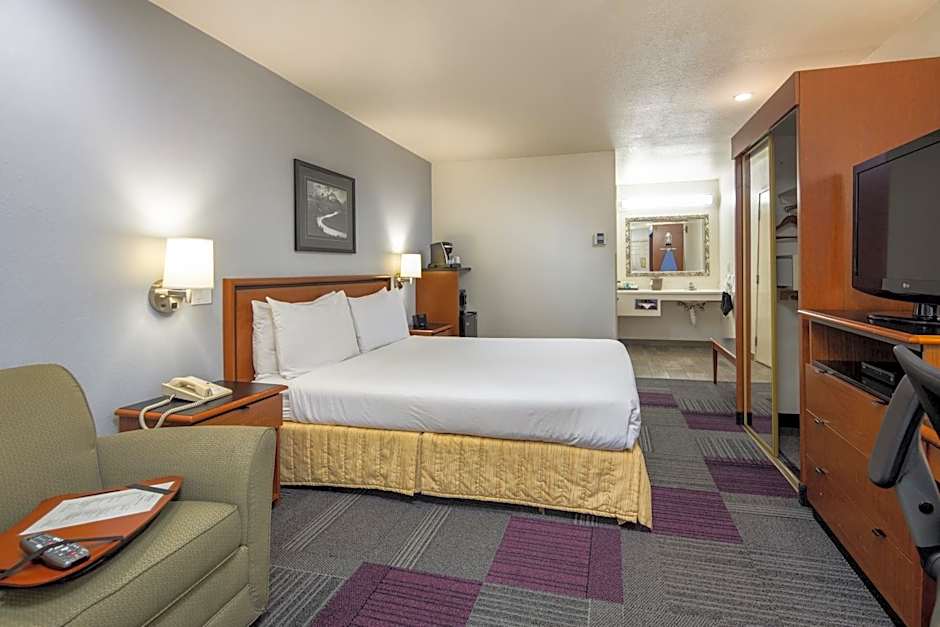 Atherton Park Inn and Suites