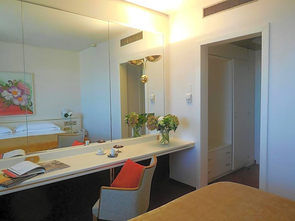 Starhotels Cristallo Palace