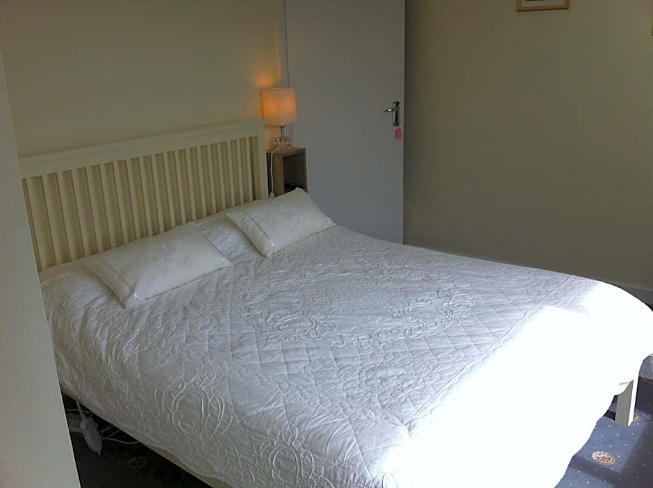 Sea Breeze Bed and Breakfast