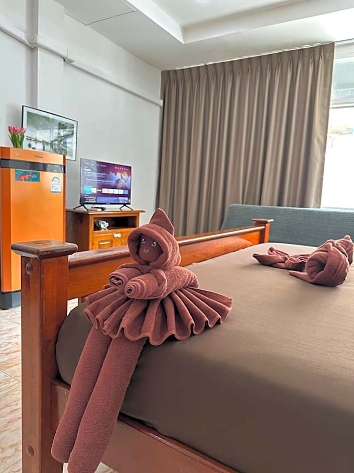 BT hotel Kata Beach