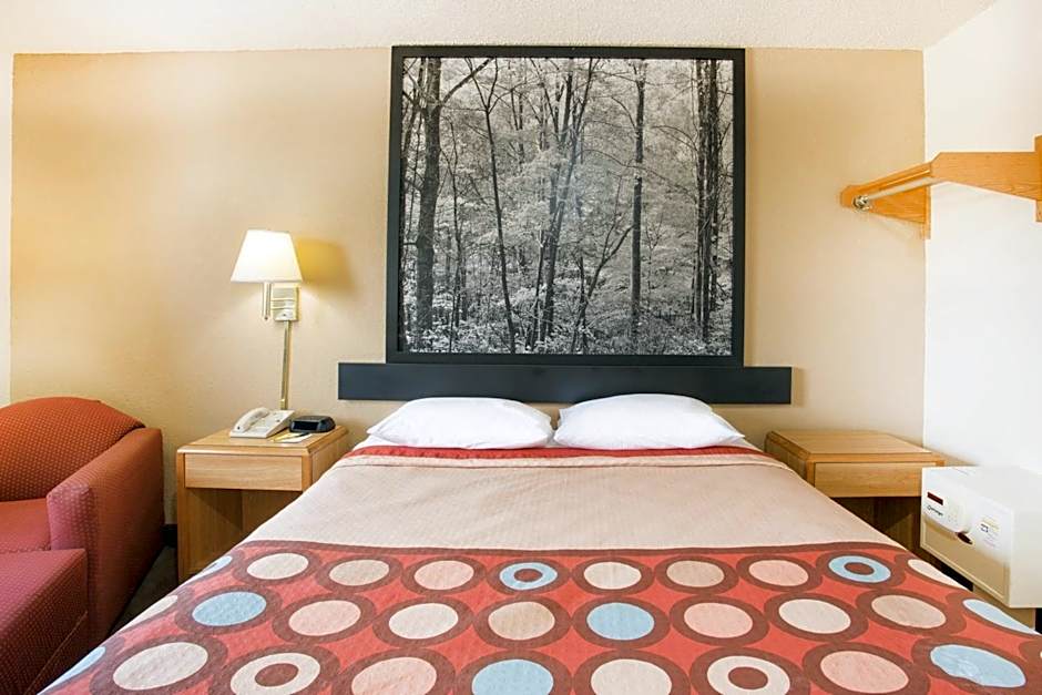 Super 8 by Wyndham Lexington VA