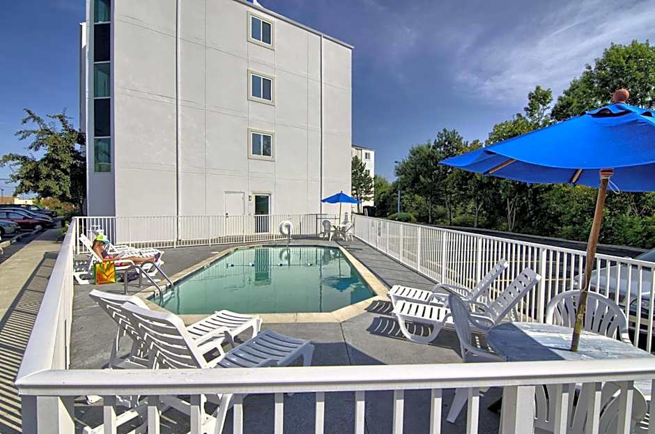 Motel 6-Portsmouth, NH