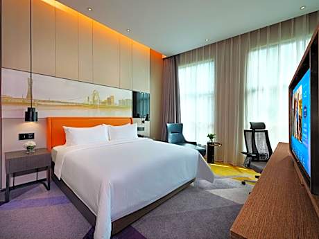 Hampton Suite